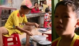 Được ủng hộ hơn 1 tỉ, cậu bé bán bánh xèo bị ghen ghét